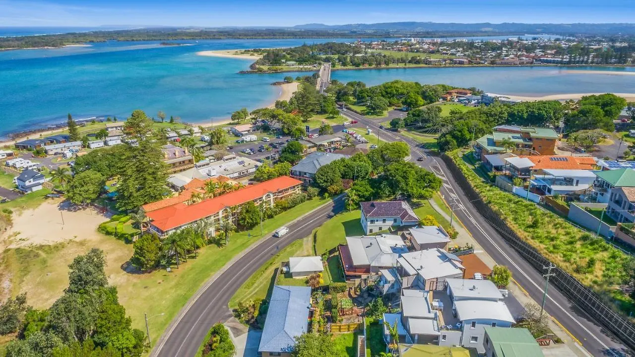 Holiday home Shawhaven Villa East Ballina Australia